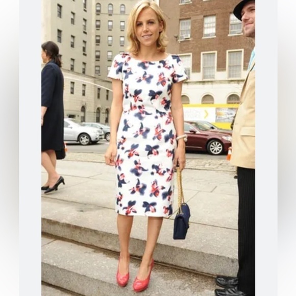 Carolina Herrera Floral Dress - Picture 3 of 9